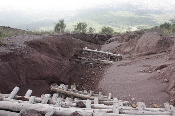 Dissesto idrogeologico intorno al cono del Vesuvio FP (12)